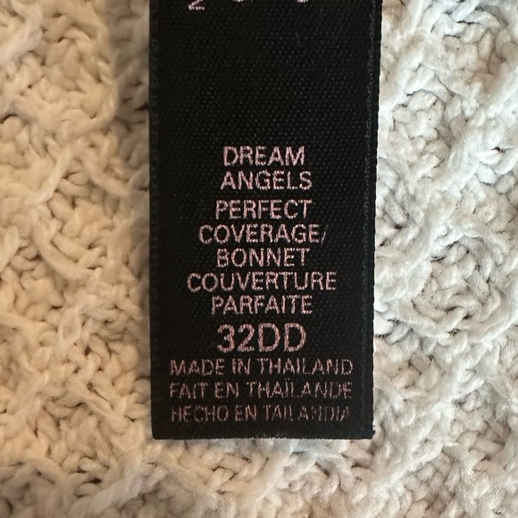 Victoria’s Secret Dream Angels Perfect Coverage lace bra 32DD black VS padded - Picture 8 of 9